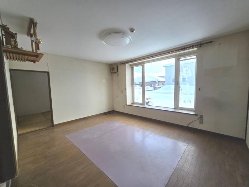 House in Hokkōchō, Fukagawa – photo 3 of 26 – Fukagawa, Asahikawa, Hokkaido, Japan