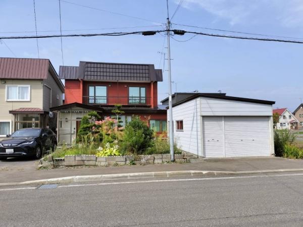 House in Hokkocho, Fukagawa – photo 2 of 7 – Fukagawa, Asahikawa, Hokkaido, Japan
