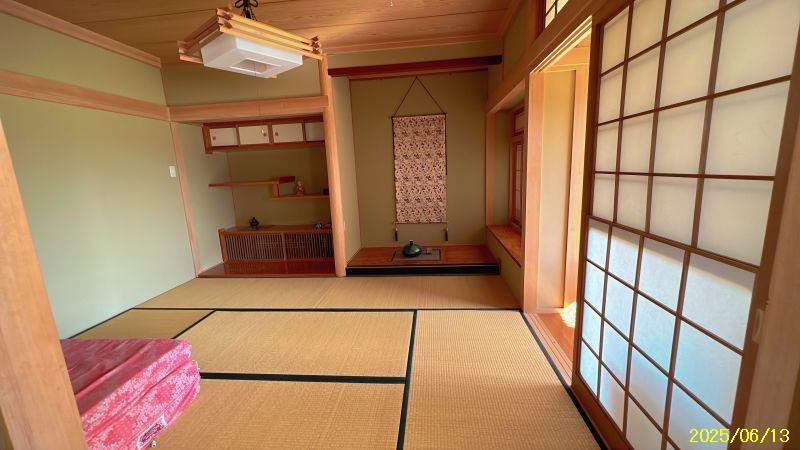 House in Ikoigaoka, Biei – photo 6 of 32 – Biei, Daisetsuzan Foothills, Hokkaido, Japan