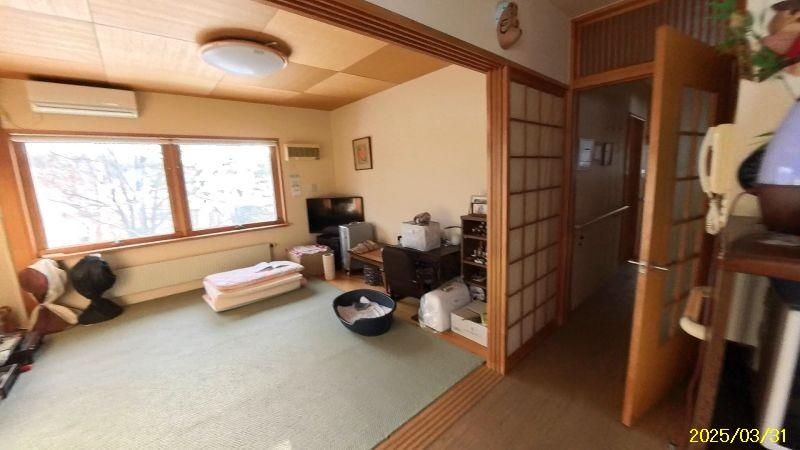 House in Ikoigaoka, Biei – photo 13 of 32 – Biei, Daisetsuzan Foothills, Hokkaido, Japan