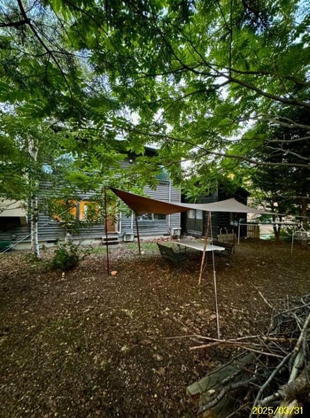 House in Ikoigaoka, Biei – photo 29 of 32 – Biei, Daisetsuzan Foothills, Hokkaido, Japan