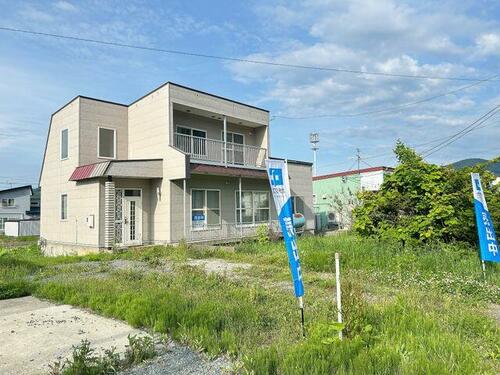 House in Ikutora, Minamifurano – photo 2 of 16 – Minamifurano, Furano Basin, Hokkaido, Japan