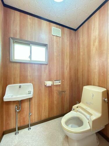 House in Ikutora, Minamifurano – photo 12 of 16 – Minamifurano, Furano Basin, Hokkaido, Japan