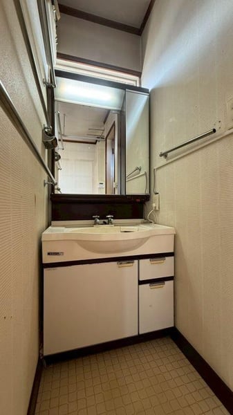 House in Kaguraoka, Asahikawa – photo 12 of 30 – Asahikawa, Asahikawa, Hokkaido, Japan