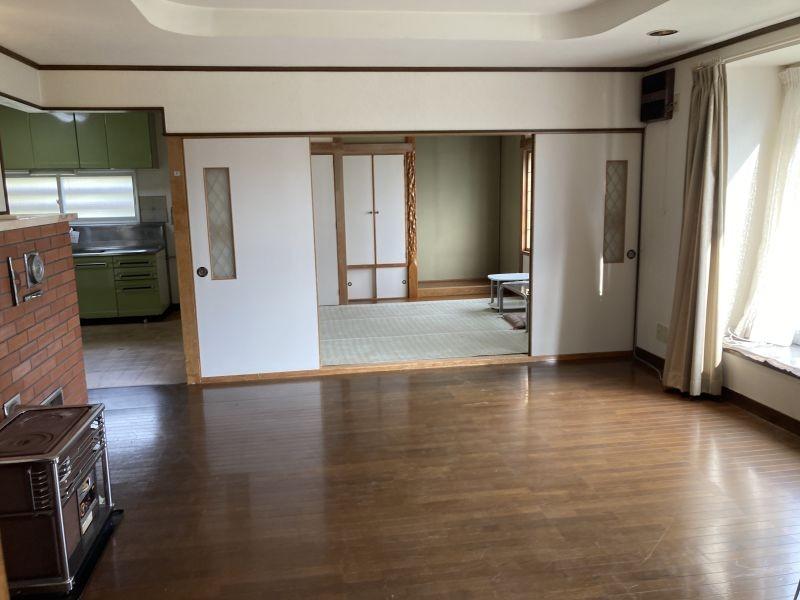 House in Kaguraoka, Asahikawa – photo 5 of 25 – Asahikawa, Asahikawa, Hokkaido, Japan