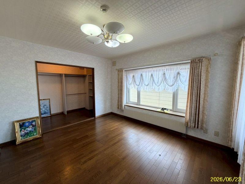 House in Kaguraoka, Asahikawa – photo 14 of 17 – Asahikawa, Asahikawa, Hokkaido, Japan