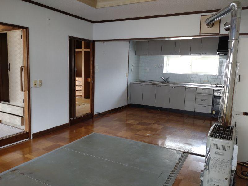 House in Kaguraoka, Asahikawa – photo 4 of 19 – Asahikawa, Asahikawa, Hokkaido, Japan