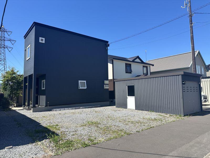 House in Kaguraoka, Asahikawa – Asahikawa, Asahikawa, Hokkaido, Japan