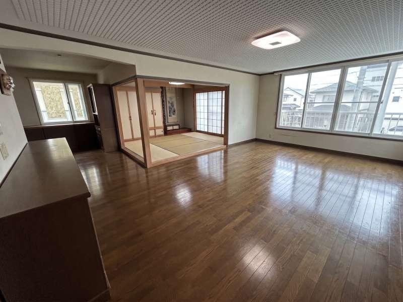 House in Kaguraoka, Asahikawa – photo 5 of 23 – Asahikawa, Asahikawa, Hokkaido, Japan