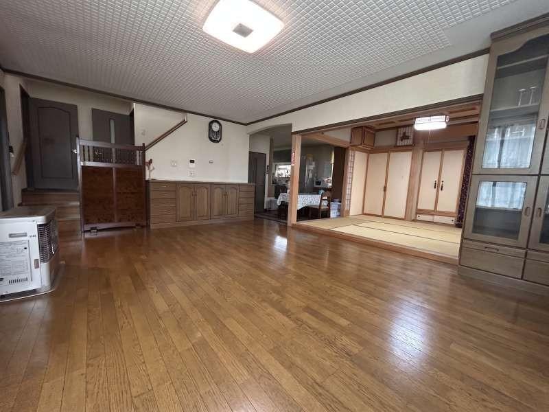 House in Kaguraoka, Asahikawa – photo 6 of 23 – Asahikawa, Asahikawa, Hokkaido, Japan