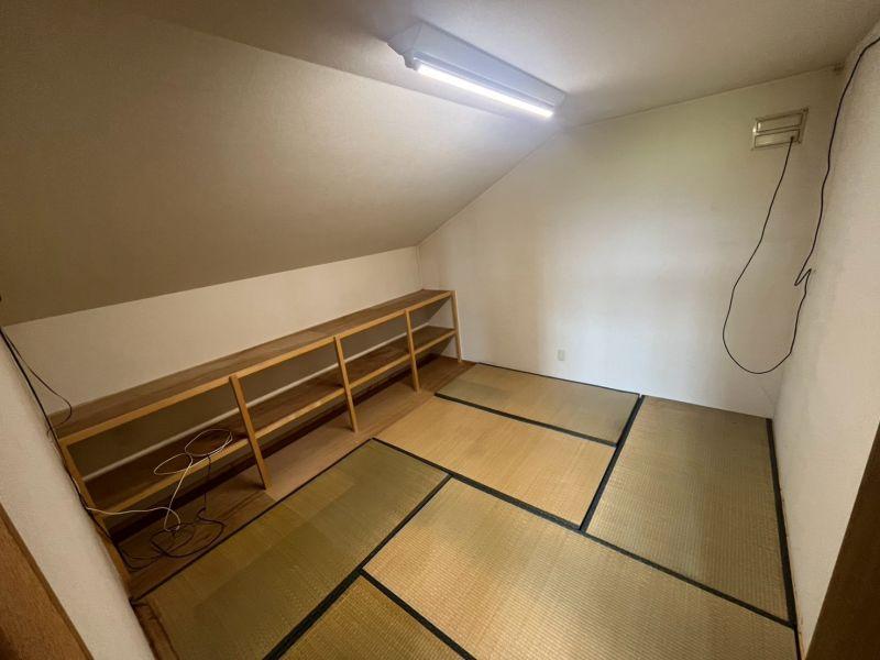 House in Kita, Pippu – photo 26 of 31 – Pippu, Daisetsuzan Foothills, Hokkaido, Japan