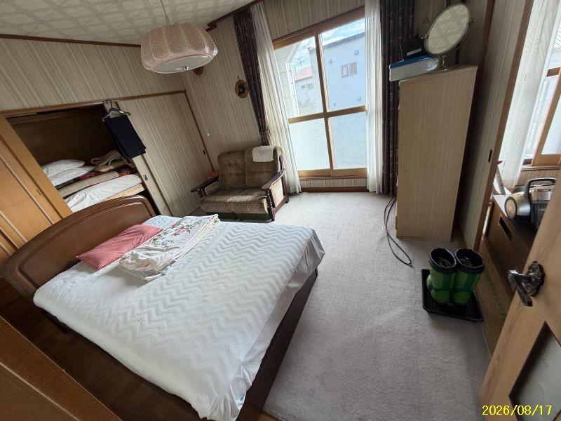 House in Kitamachi, Higashikawa – photo 16 of 17 – Higashikawa, Daisetsuzan Foothills, Hokkaido, Japan