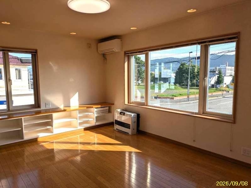 House in Kitamachi, Kamikawa – photo 3 of 20 – Kamikawa, Daisetsuzan Foothills, Hokkaido, Japan