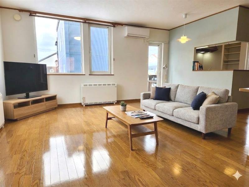 House in Kitano Higashi, Takasu – photo 8 of 32 – Takasu, Asahikawa, Hokkaido, Japan