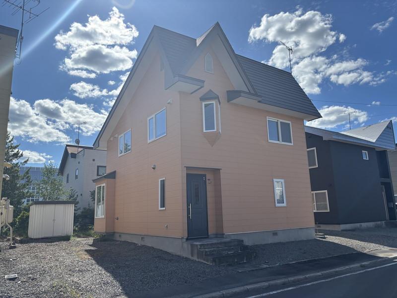 House in Kitano Higashi, Takasu – Takasu, Asahikawa, Hokkaido, Japan