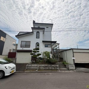 House in Kitano Nishi, Takasu