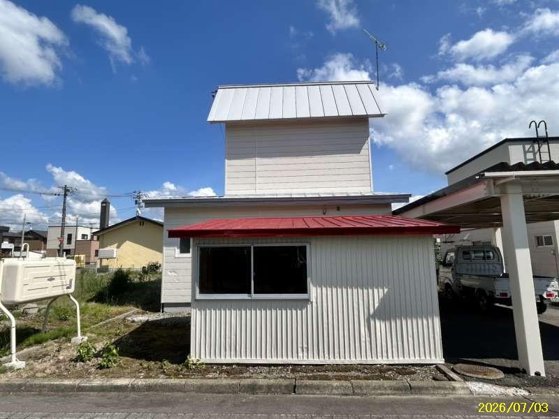 House in Kotobukichō, Biei – photo 29 of 32 – Biei, Daisetsuzan Foothills, Hokkaido, Japan