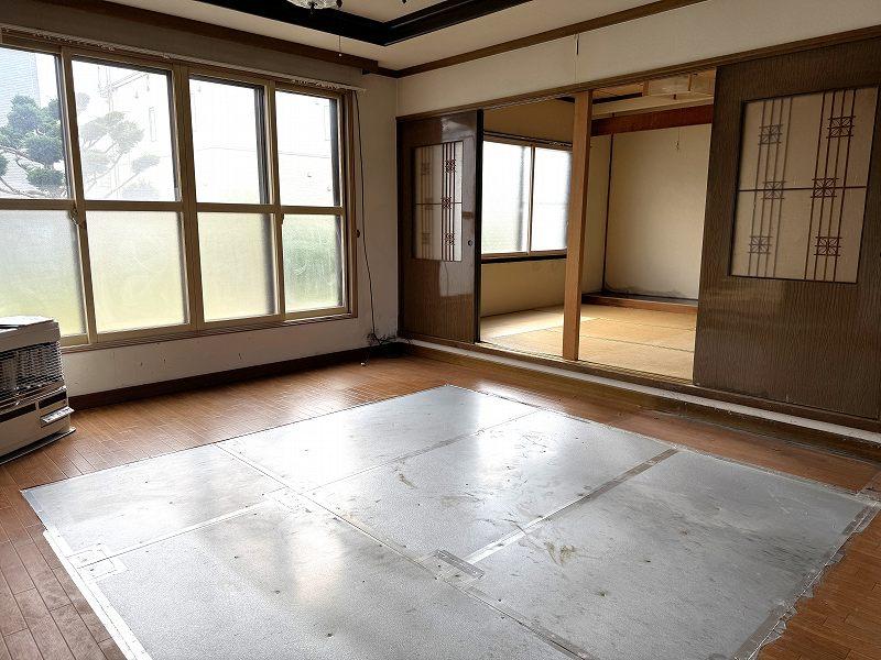 House in Kotobukichō, Biei – photo 9 of 31 – Biei, Daisetsuzan Foothills, Hokkaido, Japan
