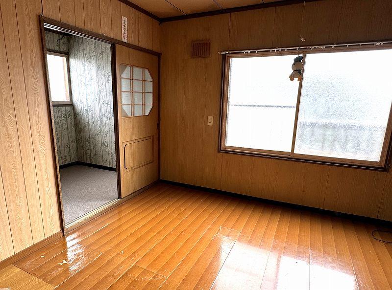 House in Kotobukichō, Biei – photo 14 of 31 – Biei, Daisetsuzan Foothills, Hokkaido, Japan
