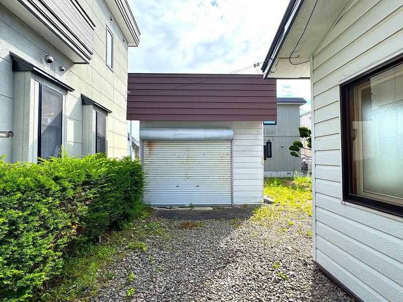 House in Kotobukichō, Biei – photo 24 of 31 – Biei, Daisetsuzan Foothills, Hokkaido, Japan