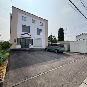 House in Kyokushin, Asahikawa