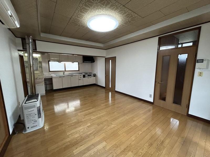 House in Midorigaoka, Asahikawa – photo 6 of 31 – Asahikawa, Asahikawa, Hokkaido, Japan