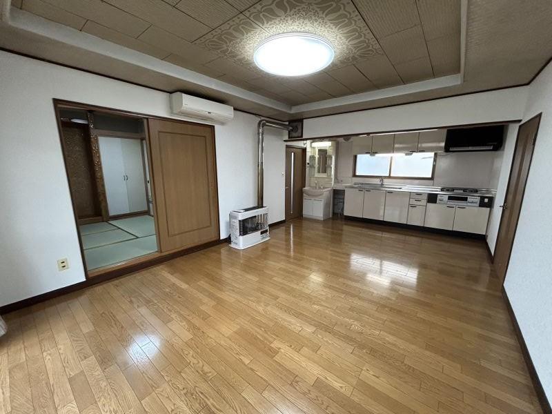 House in Midorigaoka, Asahikawa – photo 7 of 31 – Asahikawa, Asahikawa, Hokkaido, Japan