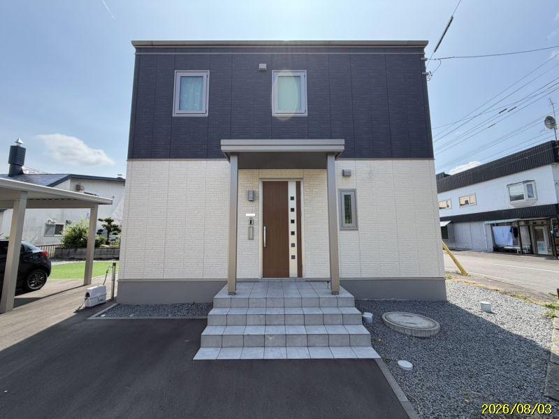 House in Midorimachi, Asahikawa – Asahikawa, Asahikawa, Hokkaido, Japan