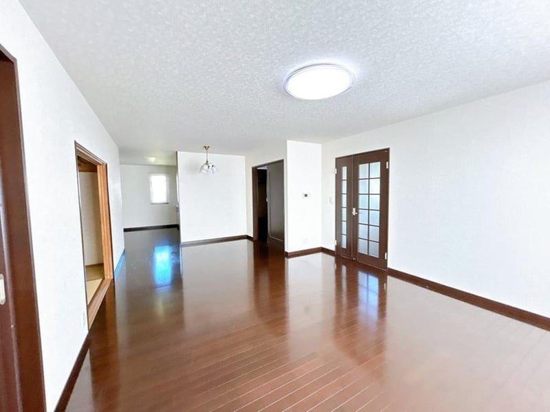 House in Midorimachi, Fukagawa – photo 4 of 20 – Fukagawa, Asahikawa, Hokkaido, Japan