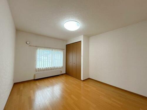 House in Minami, Takasu – photo 4 of 16 – Takasu, Asahikawa, Hokkaido, Japan
