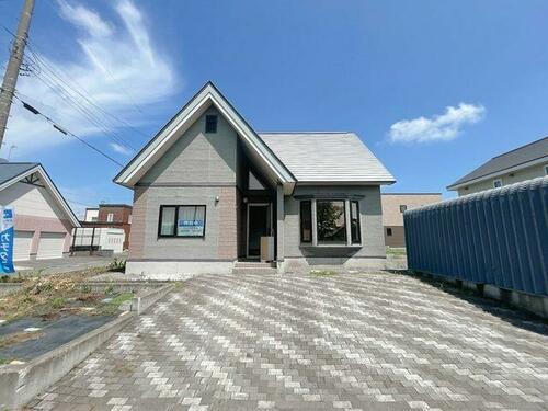 House in Minami, Takasu – photo 5 of 16 – Takasu, Asahikawa, Hokkaido, Japan