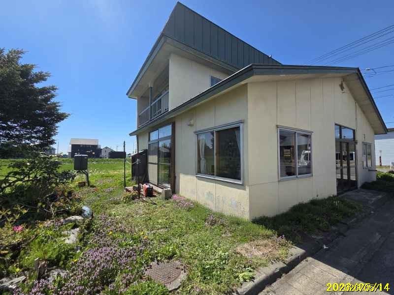House in Minamimachi, Aibetsu – Aibetsu, Daisetsuzan Foothills, Hokkaido, Japan