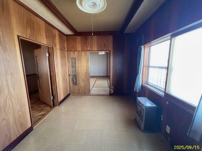House in Minamimachi, Biei – photo 21 of 32 – Biei, Daisetsuzan Foothills, Hokkaido, Japan