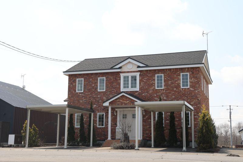 House in Minamimachi, Higashikawa – photo 2 of 28 – Higashikawa, Daisetsuzan Foothills, Hokkaido, Japan
