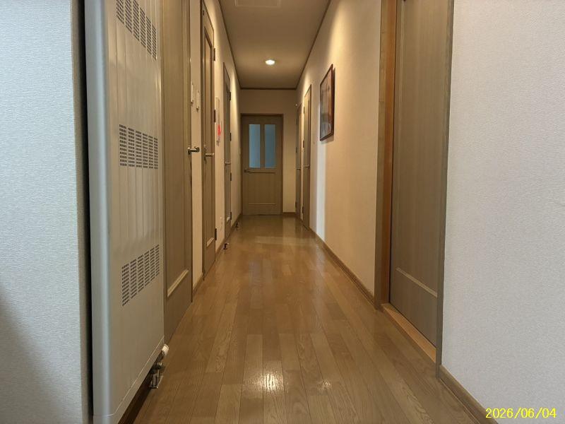 House in Motomachi, Biei – photo 16 of 32 – Biei, Daisetsuzan Foothills, Hokkaido, Japan