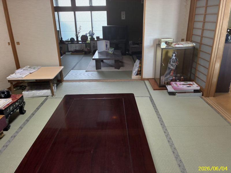 House in Motomachi, Biei – photo 23 of 32 – Biei, Daisetsuzan Foothills, Hokkaido, Japan