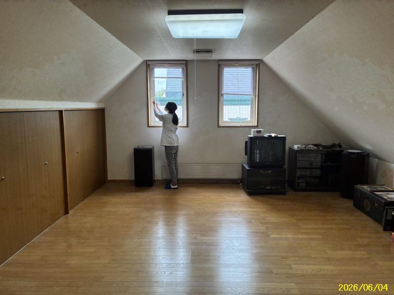 House in Motomachi, Biei – photo 25 of 32 – Biei, Daisetsuzan Foothills, Hokkaido, Japan