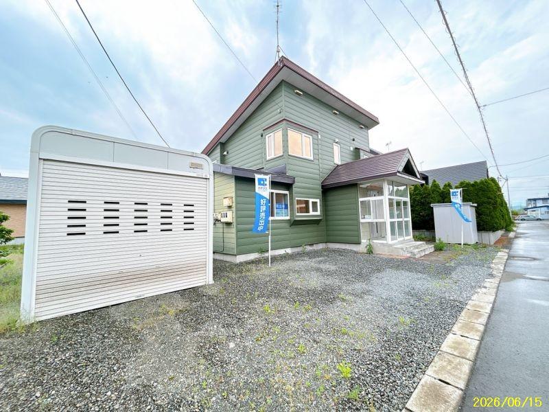 House in Motomachi, Kamifurano – photo 3 of 32 – Kamifurano, Furano Basin, Hokkaido, Japan