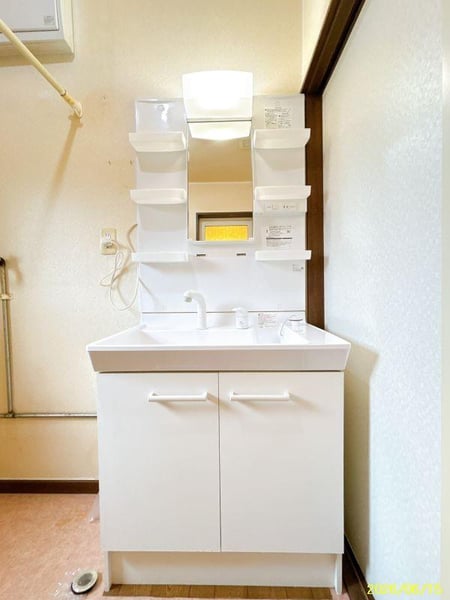 House in Motomachi, Kamifurano – photo 20 of 32 – Kamifurano, Furano Basin, Hokkaido, Japan