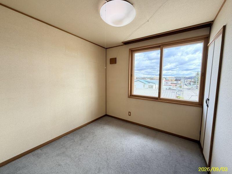 House in Motomachi, Biei – photo 11 of 30 – Biei, Daisetsuzan Foothills, Hokkaido, Japan