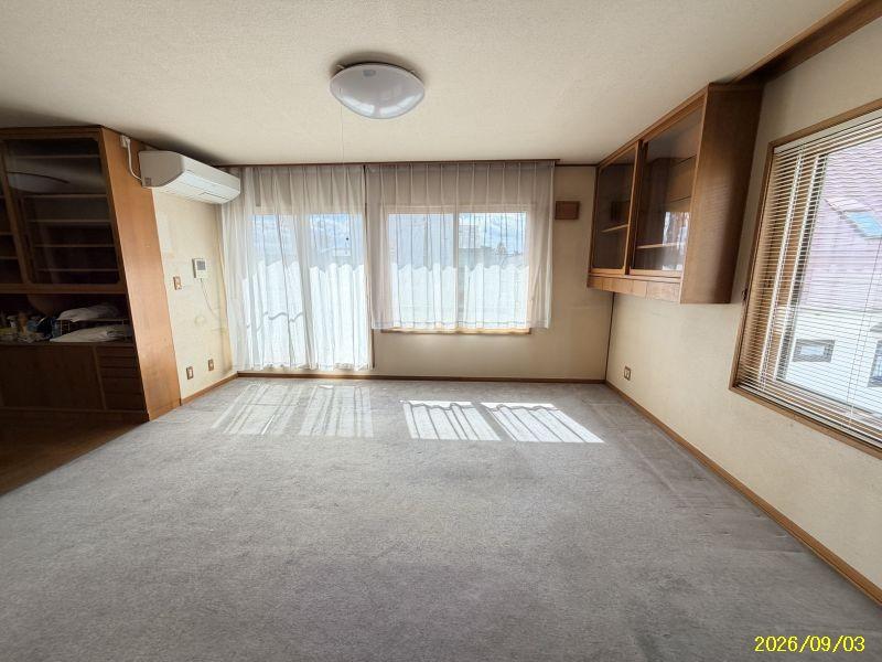 House in Motomachi, Biei – photo 22 of 30 – Biei, Daisetsuzan Foothills, Hokkaido, Japan