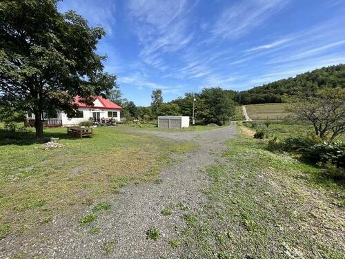 House in Nakagoryo, Furano – photo 10 of 16 – Furano, Furano Basin, Hokkaido, Japan