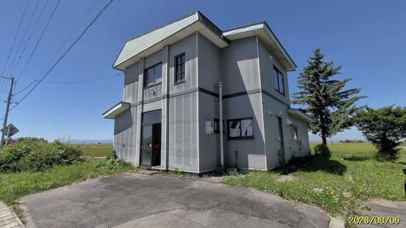 House in Nishi, Higashikawa – Higashikawa, Daisetsuzan Foothills, Hokkaido, Japan