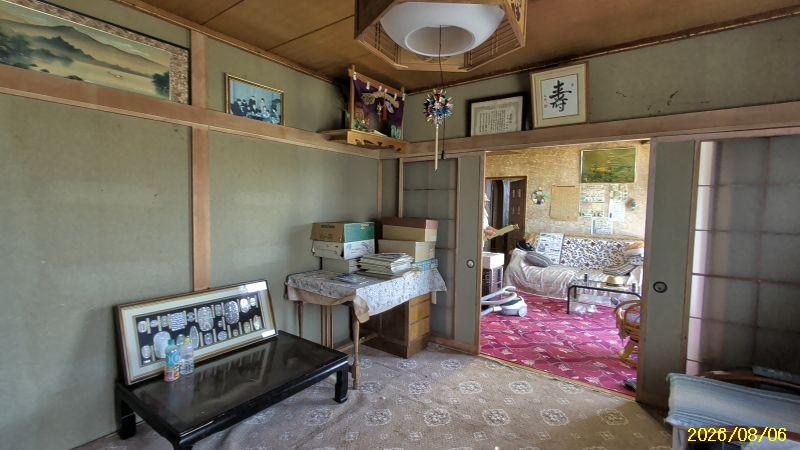 House in Nishi, Higashikawa – photo 16 of 29 – Higashikawa, Daisetsuzan Foothills, Hokkaido, Japan