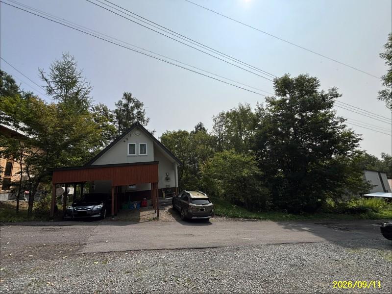 House in Nishi, Higashikawa – photo 17 of 29 – Higashikawa, Daisetsuzan Foothills, Hokkaido, Japan