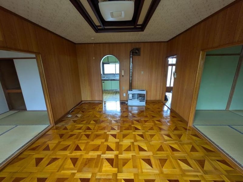 House in Nishikimachi, Fukagawa – photo 5 of 21 – Fukagawa, Asahikawa, Hokkaido, Japan