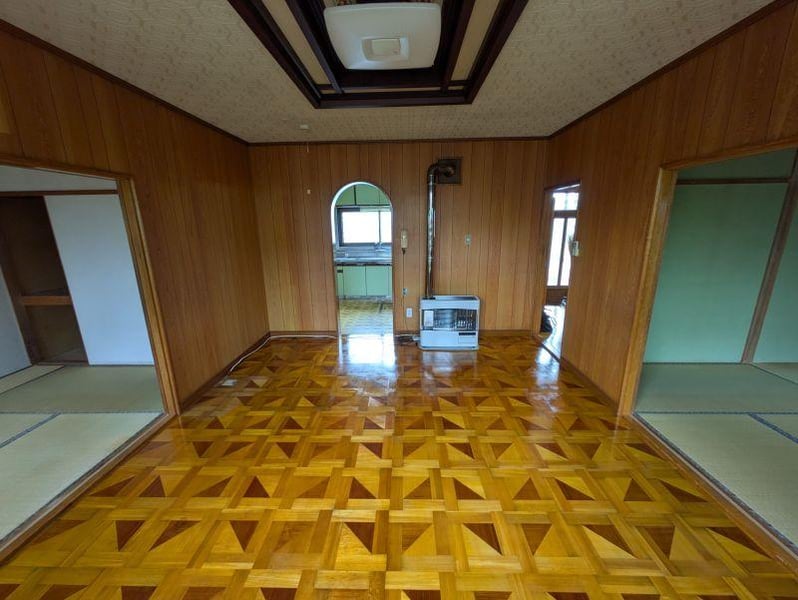 House in Nishikimachi, Fukagawa – photo 5 of 22 – Fukagawa, Asahikawa, Hokkaido, Japan