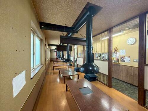 House in Nishikimachi, Kamifurano – photo 4 of 17 – Kamifurano, Furano Basin, Hokkaido, Japan