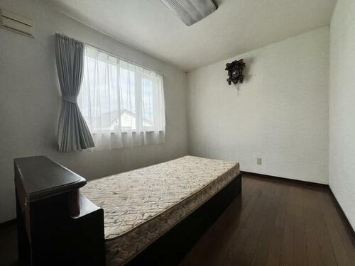 House in Nishikimachi, Furano – photo 3 of 17 – Furano, Furano Basin, Hokkaido, Japan