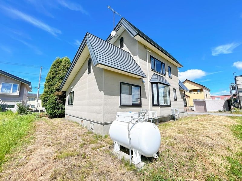 House in Nishikimachi, Fukagawa – photo 4 of 6 – Fukagawa, Asahikawa, Hokkaido, Japan